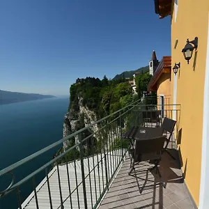 Miralago Hotel Pieve (Lombardy)